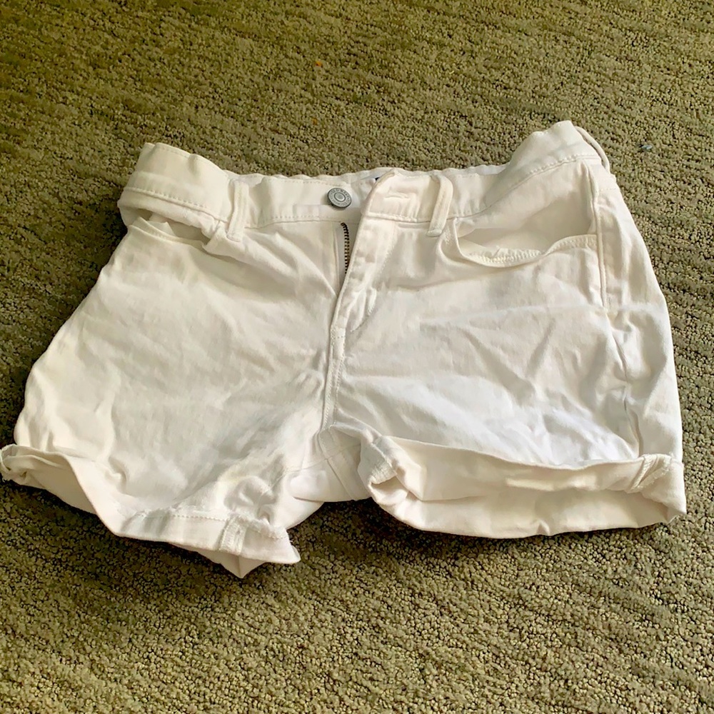 girls cute jean shorts